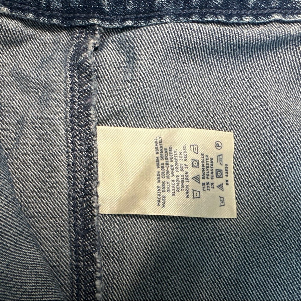 Jacket - Picture 3 of 3